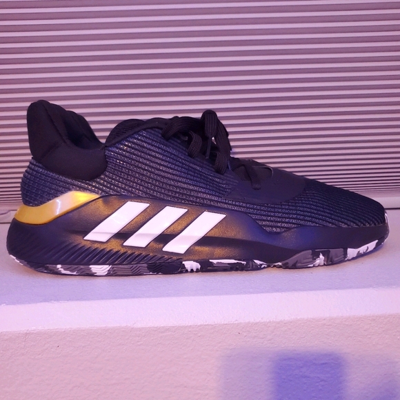 Adidas pro bounce low basketball shoes - Picture 1 of 6